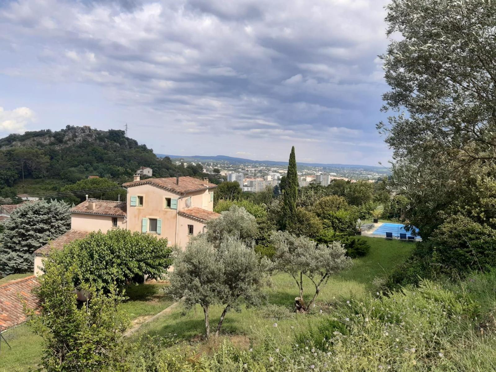 Le Mas de Trépeloup Alès Exterior foto